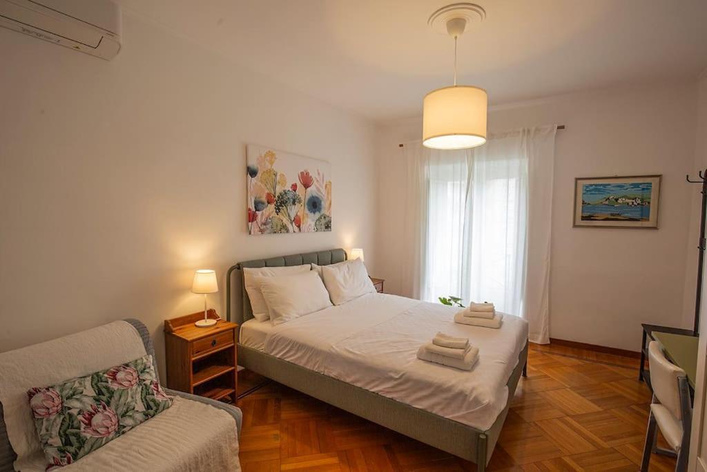 Dimora Al Colosseo, 2 Bedrooms Roma Ngoại thất bức ảnh