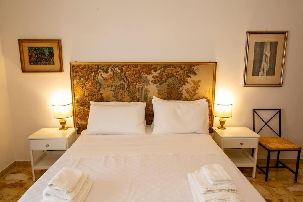 Dimora Al Colosseo, 2 Bedrooms Roma Ngoại thất bức ảnh