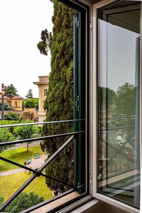 Dimora Al Colosseo, 2 Bedrooms Roma Ngoại thất bức ảnh